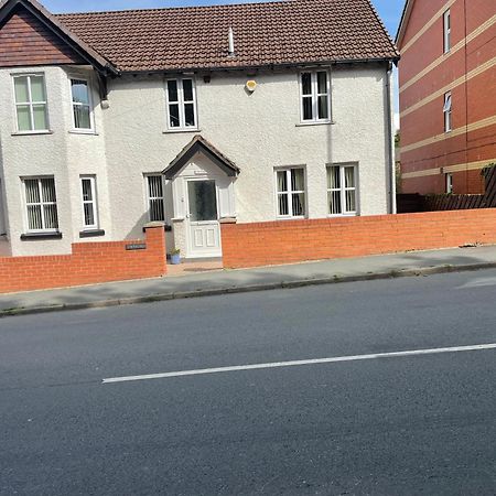 Twyford Homestay B&B ランドリンドッド・ウェルズ エクステリア 写真